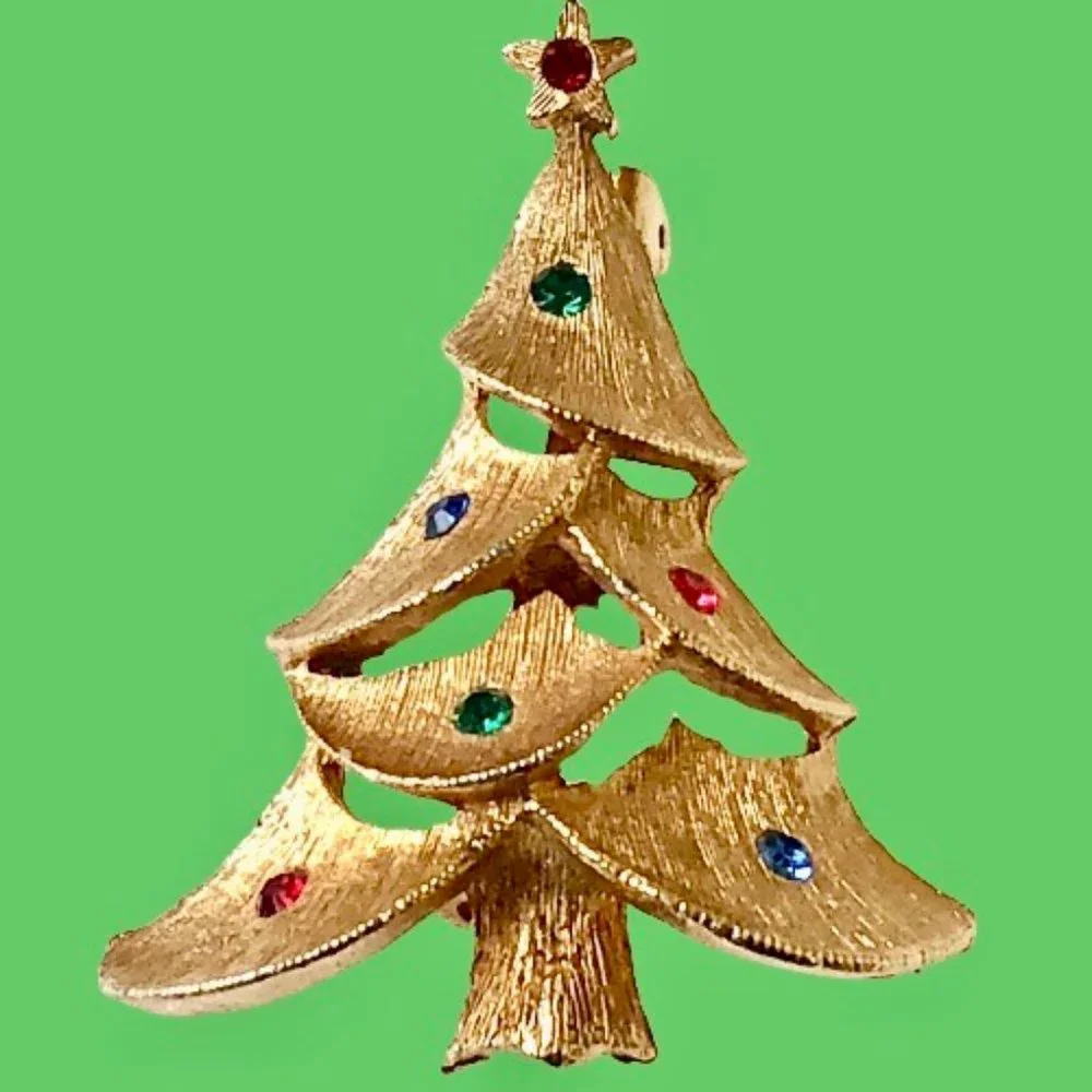 J J JONETTE Vintage Christmas Tree Brooch Pin Rhinestones & Star Topper Signed